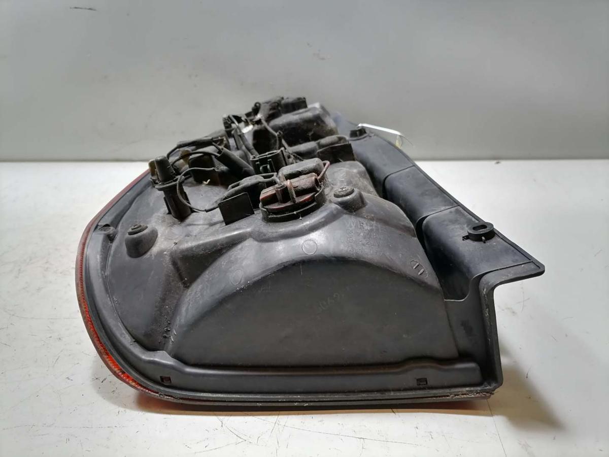 Hyundai Terracan Bj.2006 original R&uuml;cklicht R&uuml;ckleuchte Schlussleuchte rechts Facelift